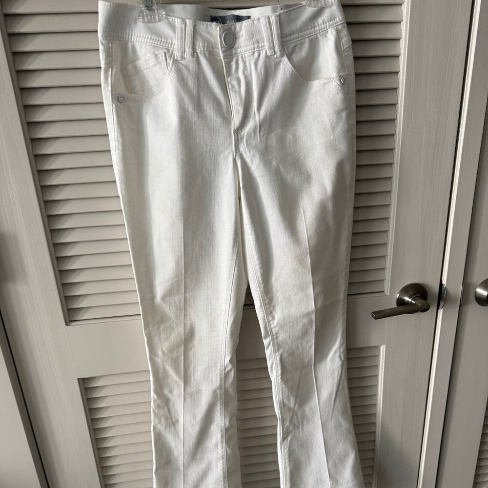 Wit and Wisdom Size 6 (worn once).  Boot cut, tummy control